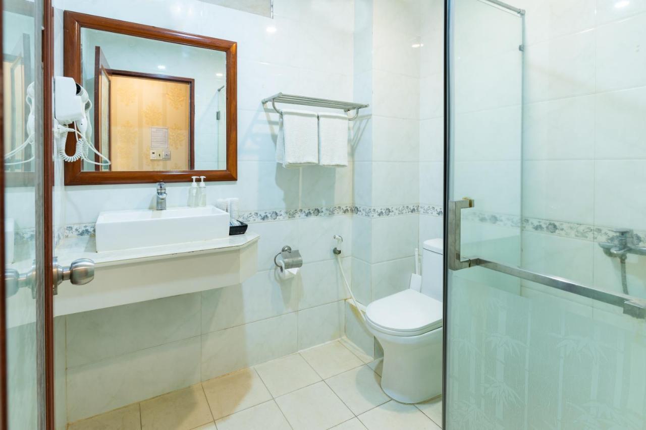 Hotel Nhu Y 2 Ho Chi Minh City Exterior photo