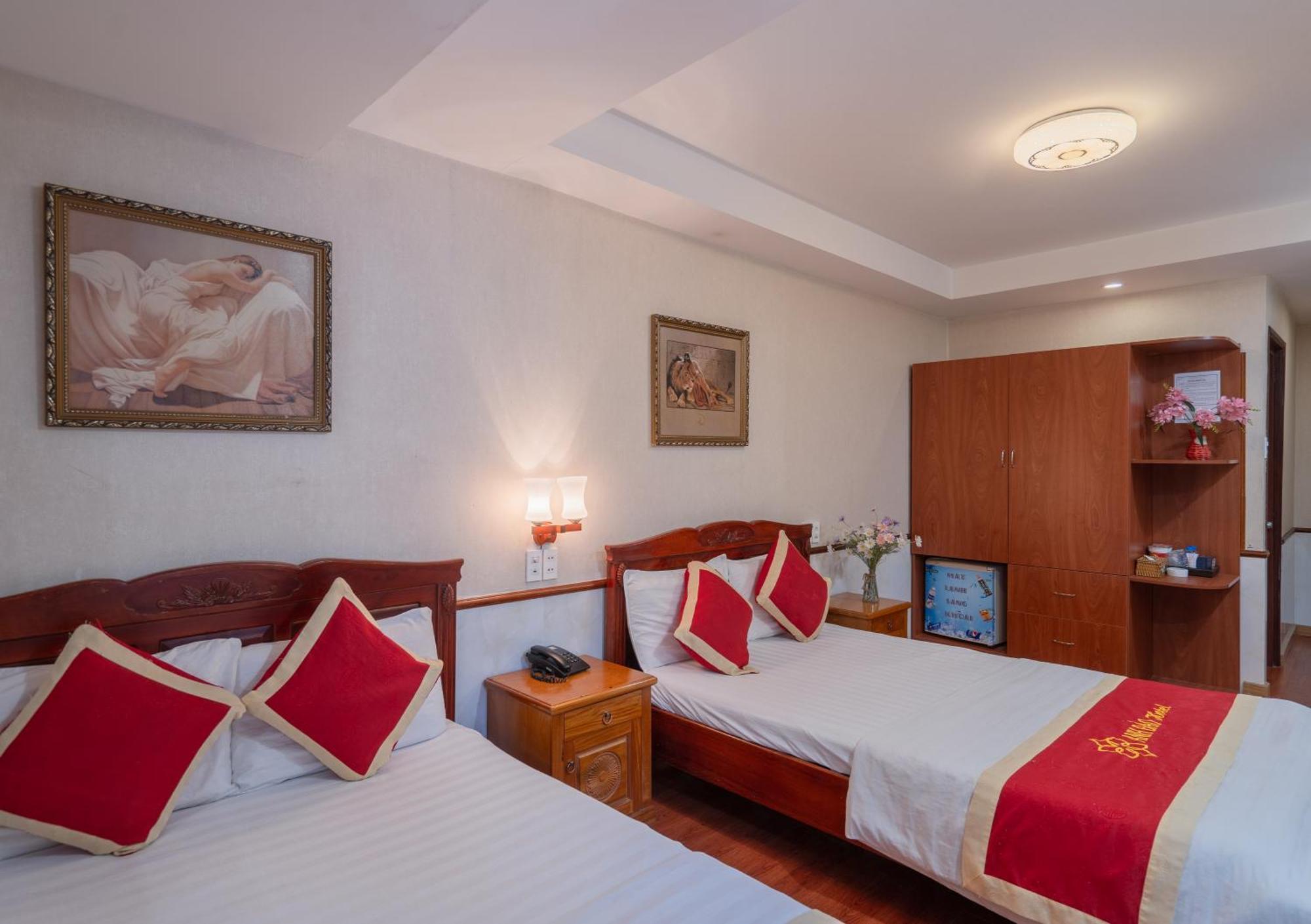 Hotel Nhu Y 2 Ho Chi Minh City Exterior photo